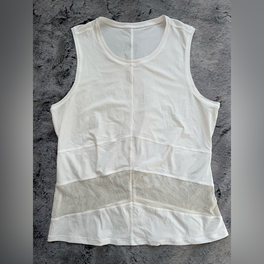 Lululemon court crush tank top white polka dot mesh athletic tank women S small